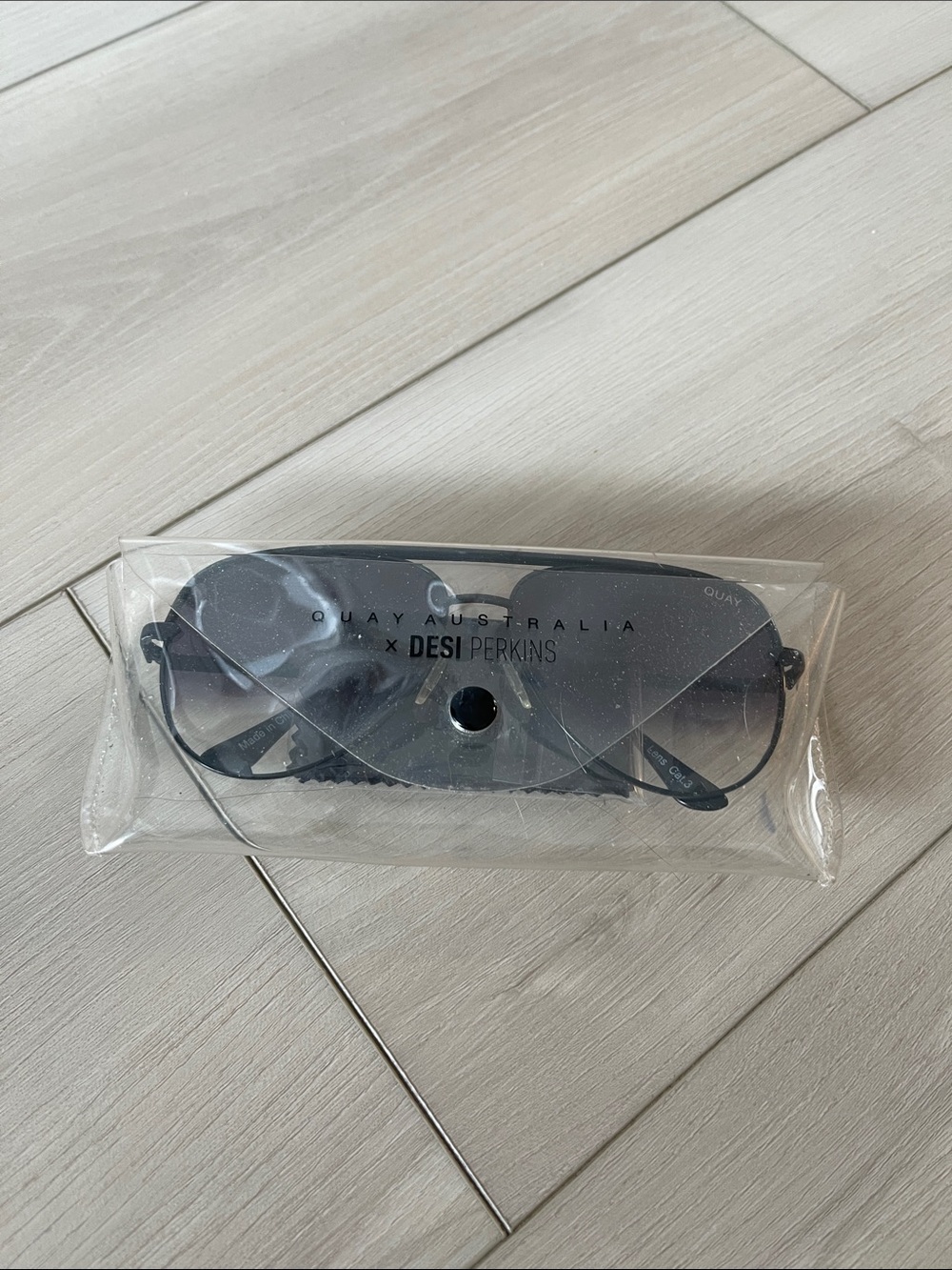 Quay Australia Black Gradient Aviator Sunglasses